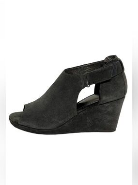 Johnston & Murphy Suede Wedge Open Toe Sandal